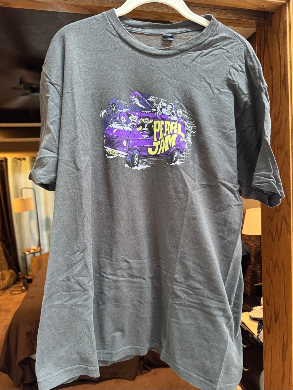 Pearl Gray Short Sleeve Tee with Purple Van Pearl Jam Graphic